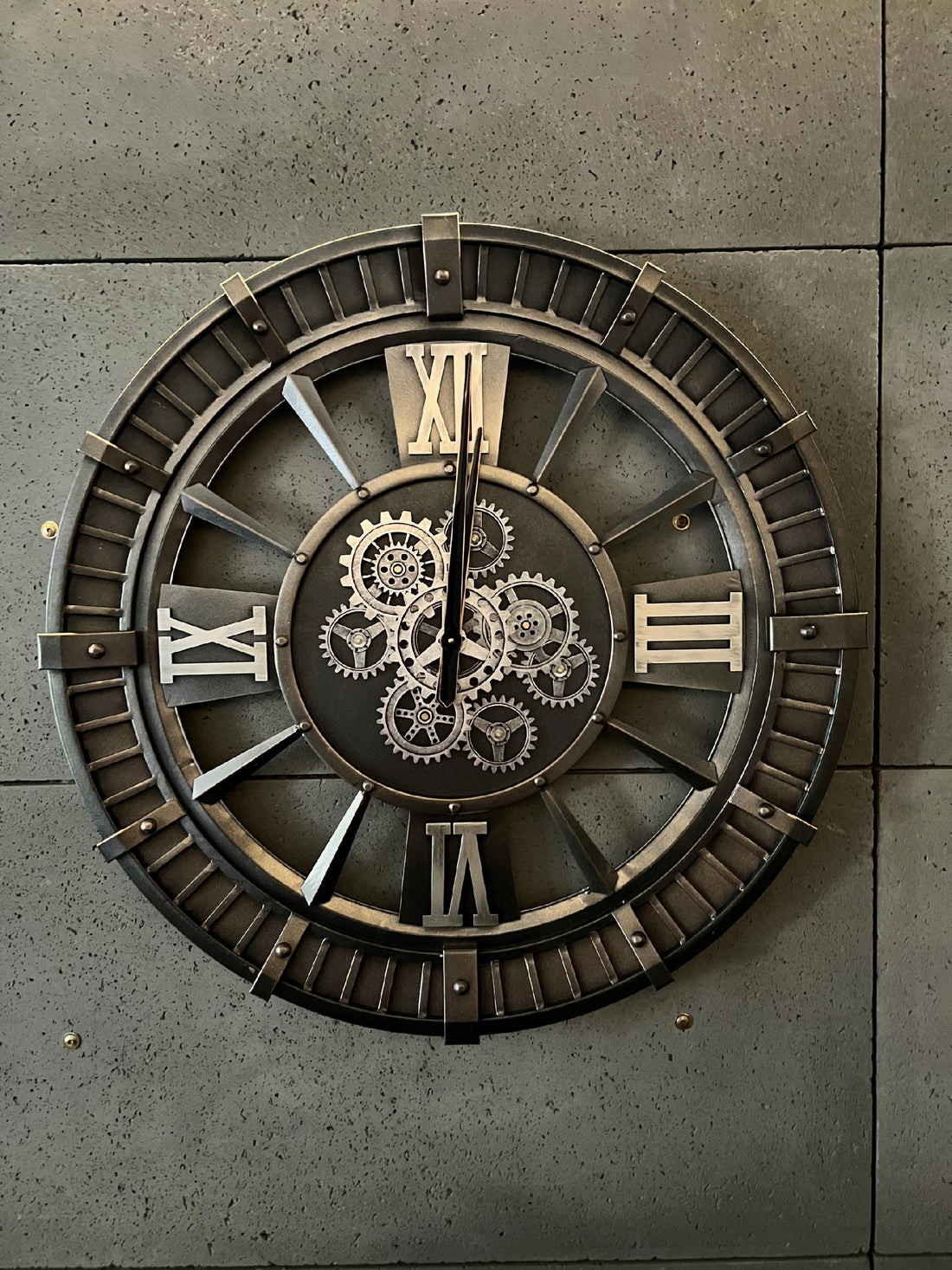 Duży zegar ścienny grafit 91 cm
